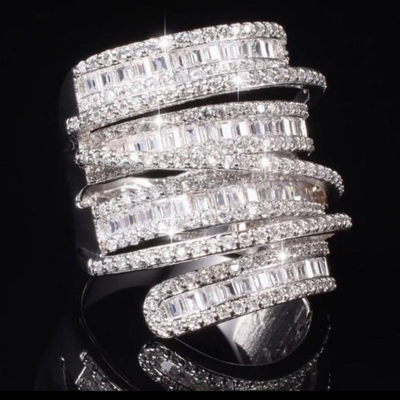 *****New “6.4 CT Sterling Silver Diamond Ring - Picture 4 of 5